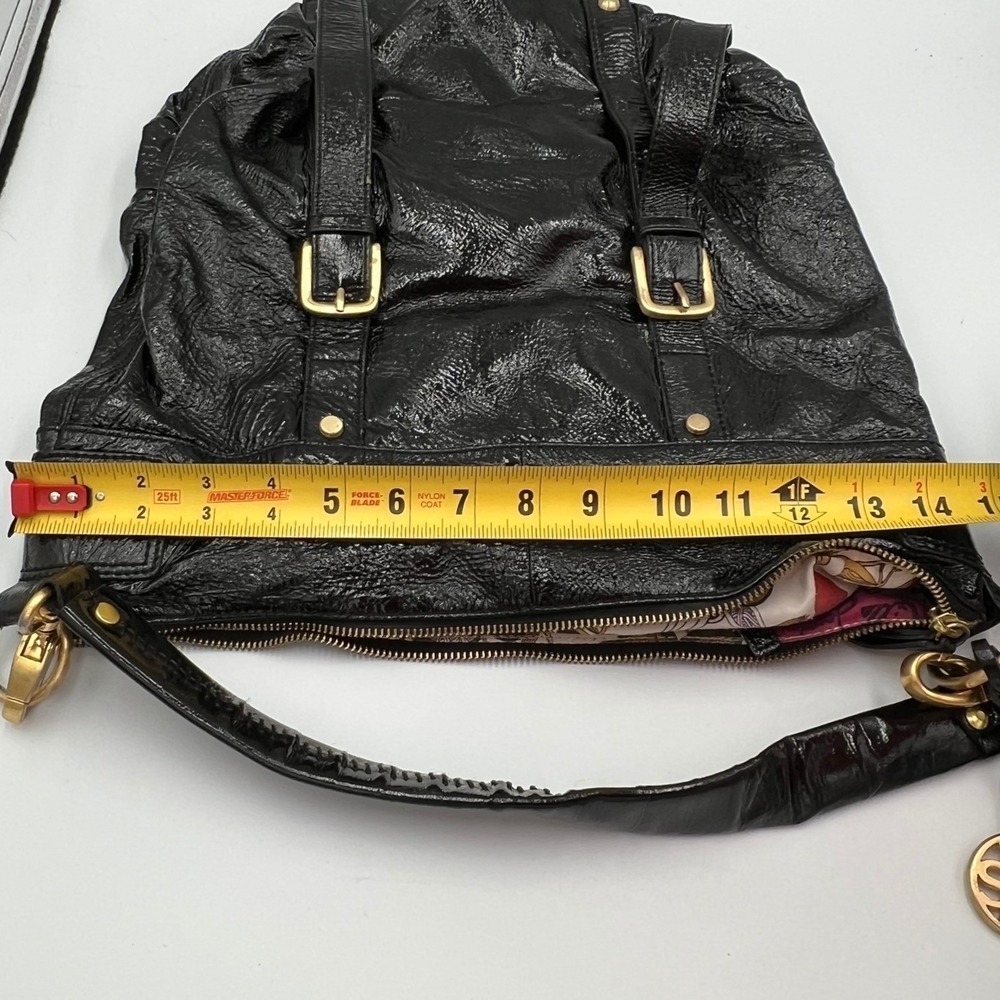 The Sak Hobo Bag Women Large Black Very Good Crinkled Patent Leather Buckle - Picture 8 of 8